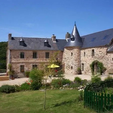 Holiday home Manoir De Kervingant